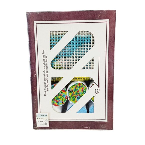 Vintage 70s Sew Simple Latch Hook Pillow Rainbow Sky Birds 12" x 12" Craft T-522 - Picture 8 of 8